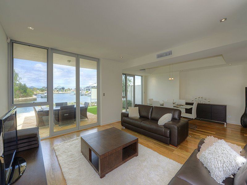 29 Tradewinds Retreat, Dudley Park WA 6210