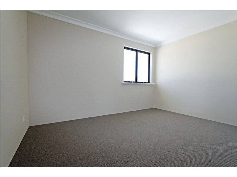 16 Walpole Way, Erskine WA 6210