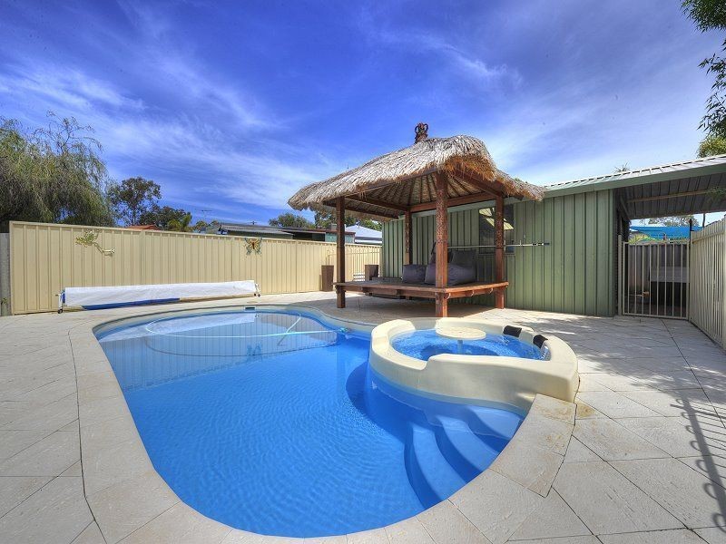 22 Redcliffe Road, Greenfields WA 6210