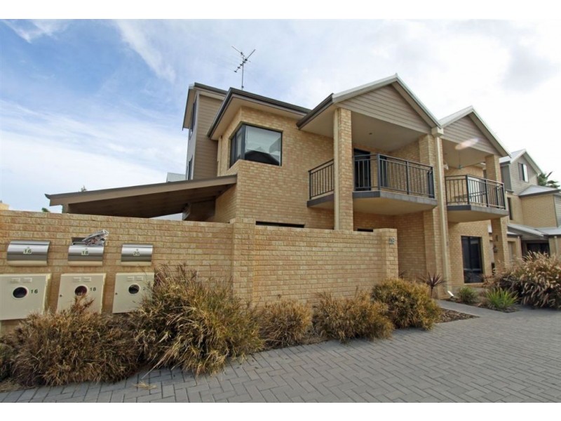 16 Shannon Road, Mandurah WA 6210