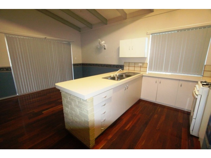 9 Dorothy Avenue, Falcon WA 6210