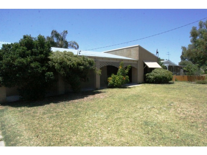 9 Dorothy Avenue, Falcon WA 6210
