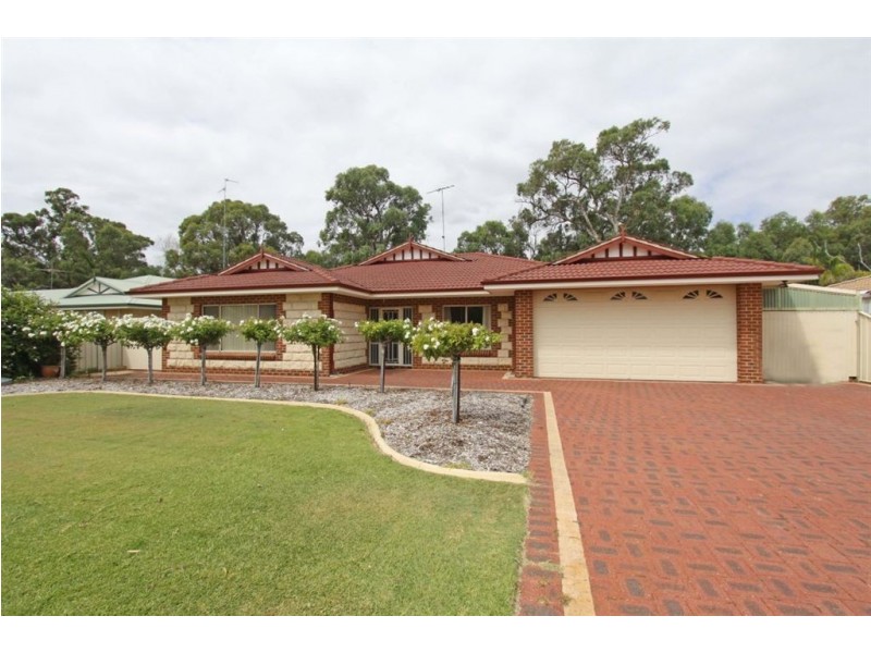 41 Summerlea Avenue, Meadow Springs WA 6210