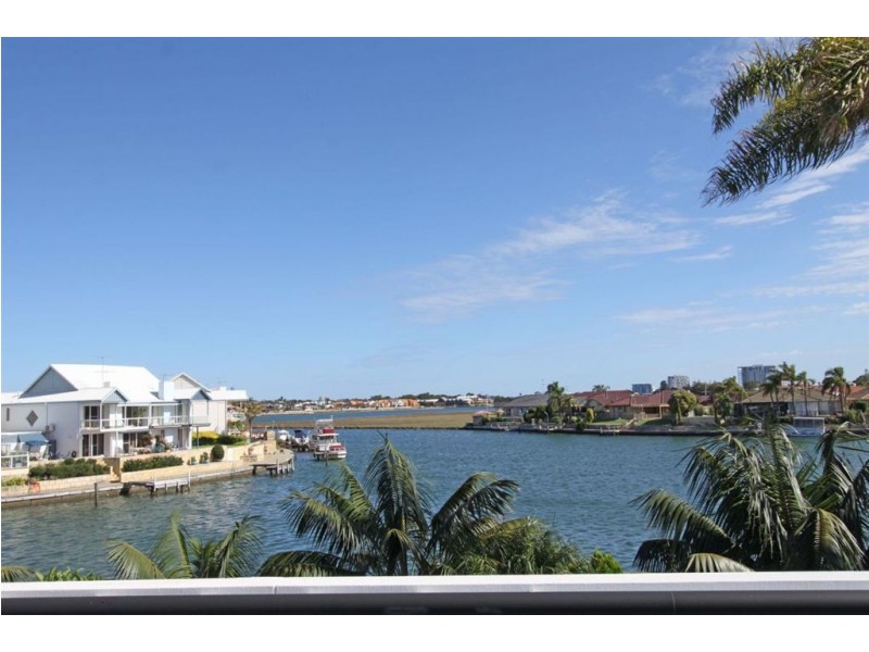 15 Fortescue Court, Dudley Park WA 6210