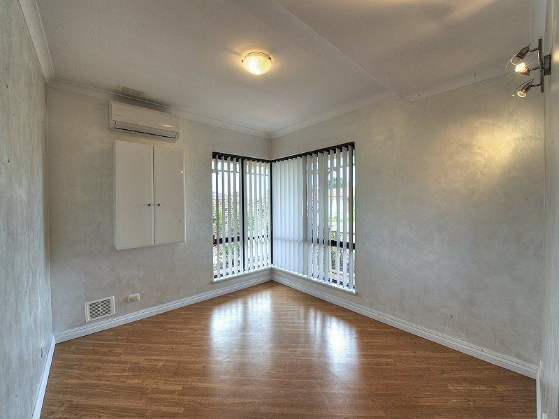 15 Watersun Drive, San Remo WA 6210