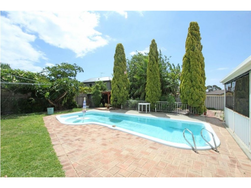 52 Cooper Street, Mandurah WA 6210