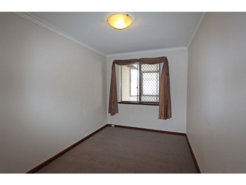 9/11 Leslie Street, Dudley Park WA 6210