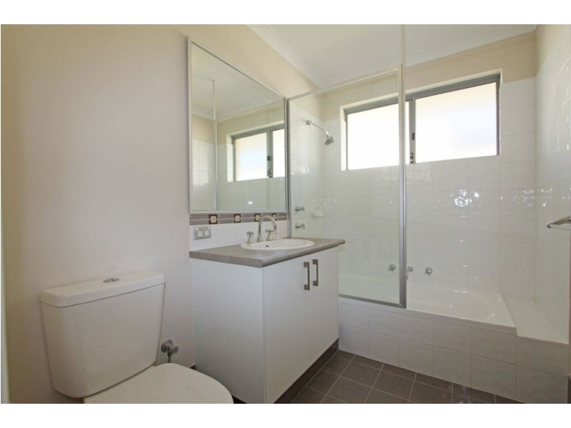 70 Bennett Brook Circle, Greenfields WA 6210