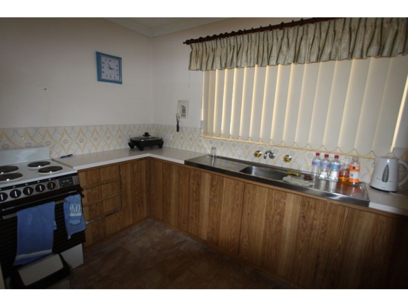 2/8 Perseus Street, Silver Sands WA 6210