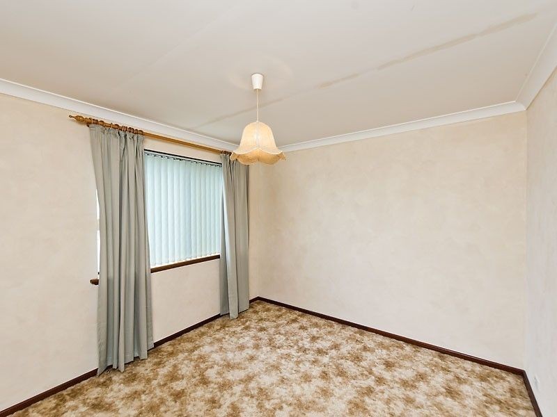 2 Lefroy Street, Mandurah WA 6210