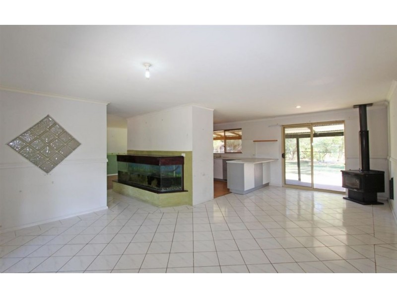 102 Bortolo Drive, Greenfields WA 6210