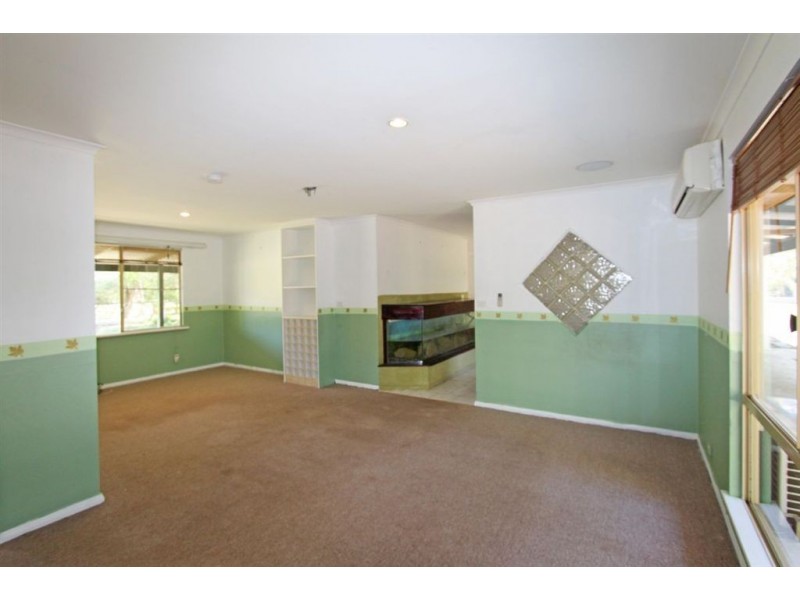 102 Bortolo Drive, Greenfields WA 6210