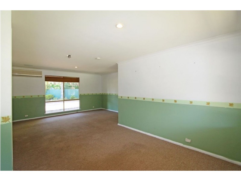 102 Bortolo Drive, Greenfields WA 6210