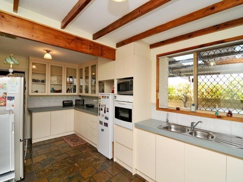 10 Asteria court, Silver Sands WA 6210