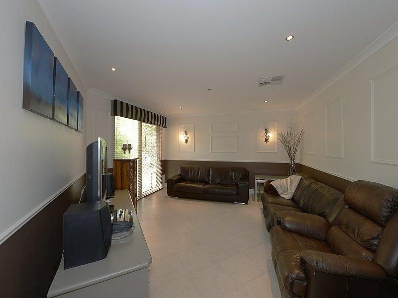 15 Green Grove Circle, Pinjarra WA 6208