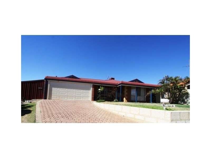 13 Cuvier Place, San Remo WA 6210