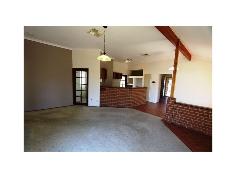 13 Cuvier Place, San Remo WA 6210