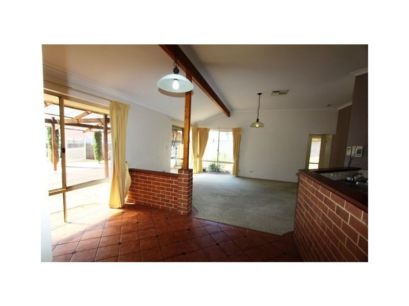 13 Cuvier Place, San Remo WA 6210