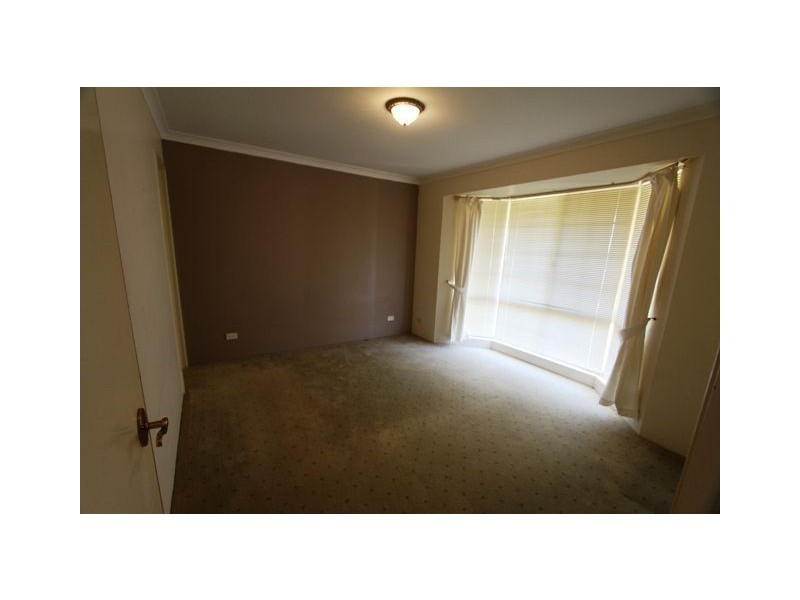 13 Cuvier Place, San Remo WA 6210