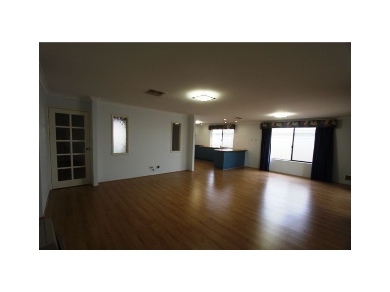 4 Jubata Gardens, Dudley Park WA 6210