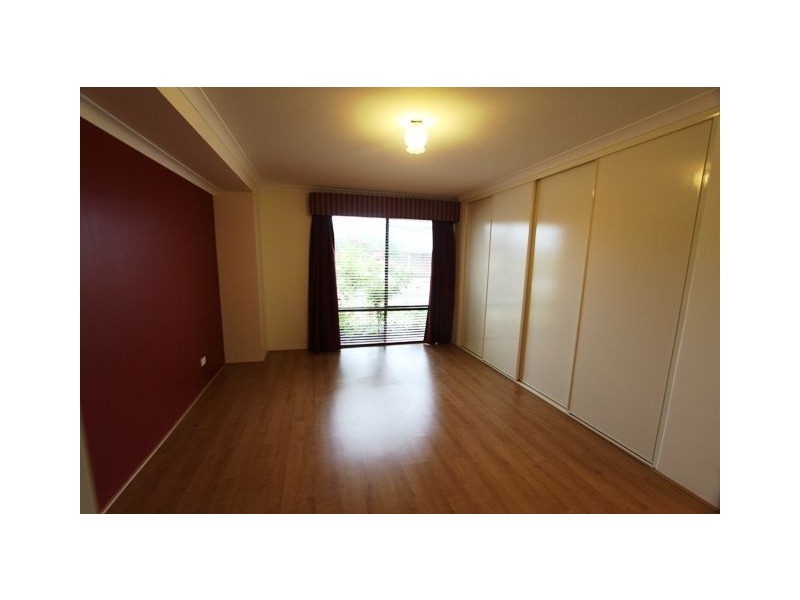 4 Jubata Gardens, Dudley Park WA 6210