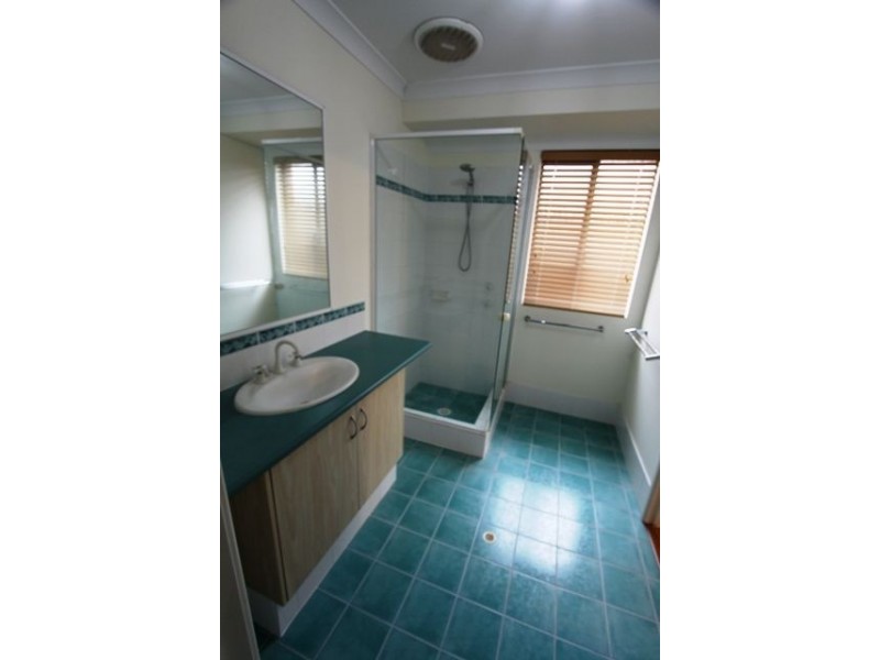 4 Jubata Gardens, Dudley Park WA 6210