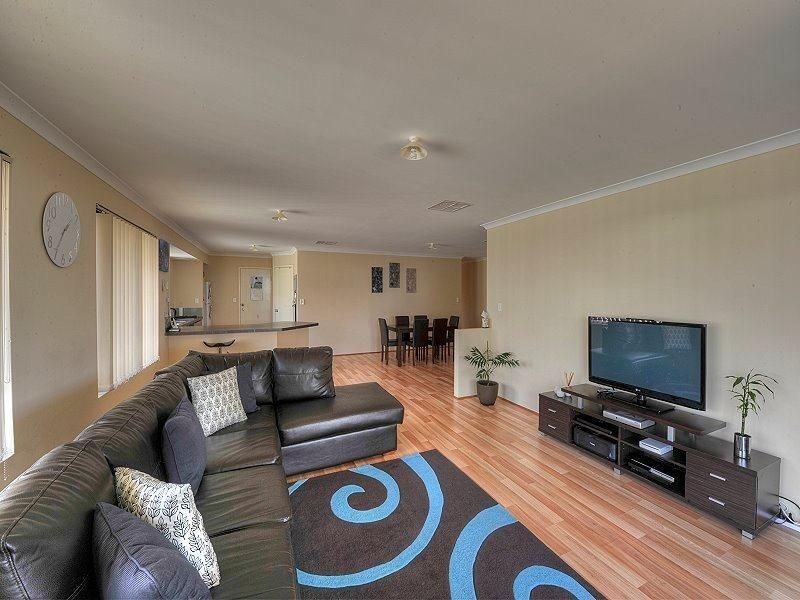 5 Caslano Way, Meadow Springs WA 6210