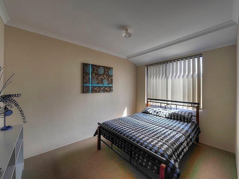 5 Caslano Way, Meadow Springs WA 6210