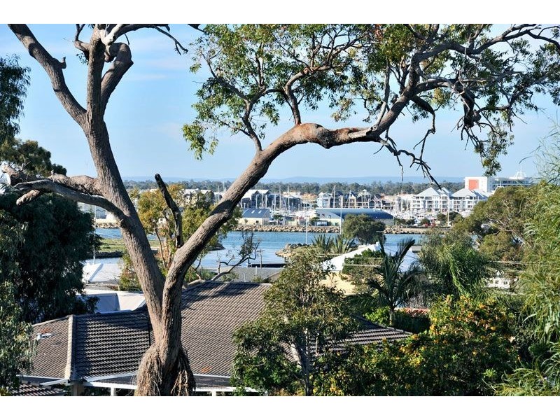 70 Leighton Road, Mandurah WA 6210