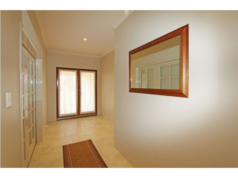 8 Georgette Court, Falcon WA 6210