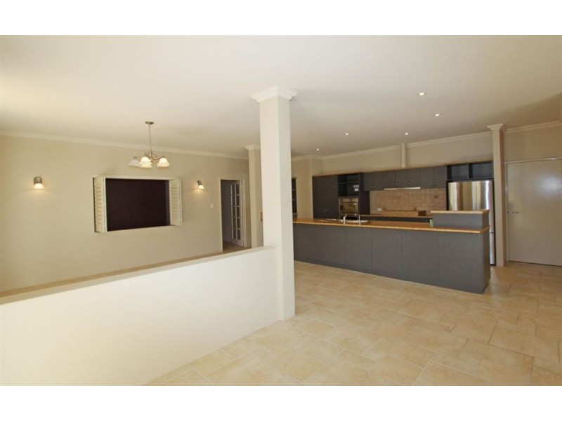 8 Georgette Court, Falcon WA 6210