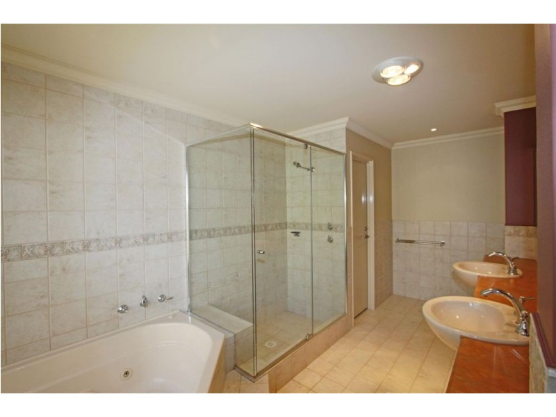 8 Georgette Court, Falcon WA 6210