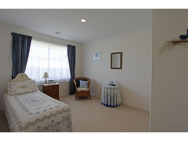 37 Janice Avenue, Falcon WA 6210