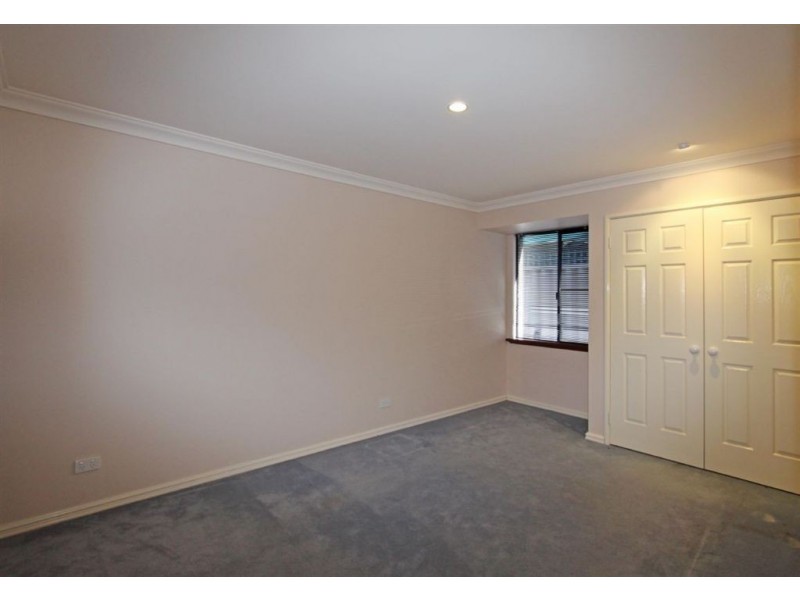 39 Rodoreda Crescent, Ravenswood WA 6208