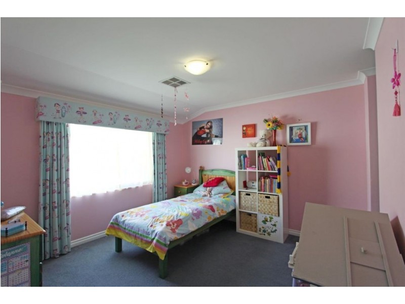 3 Melanie Court, Dawesville WA 6211