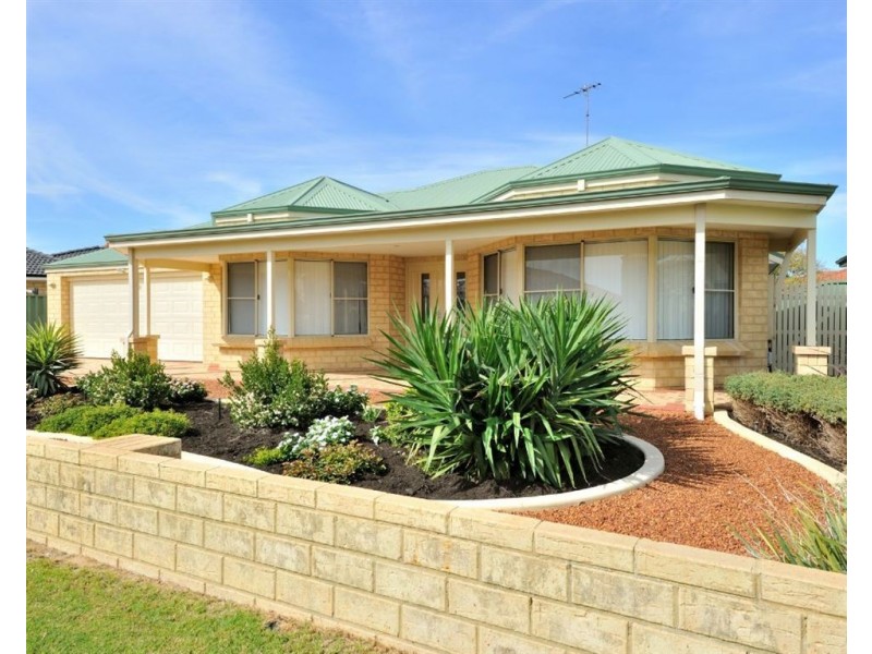 55 Ronsard Drive, San Remo WA 6210