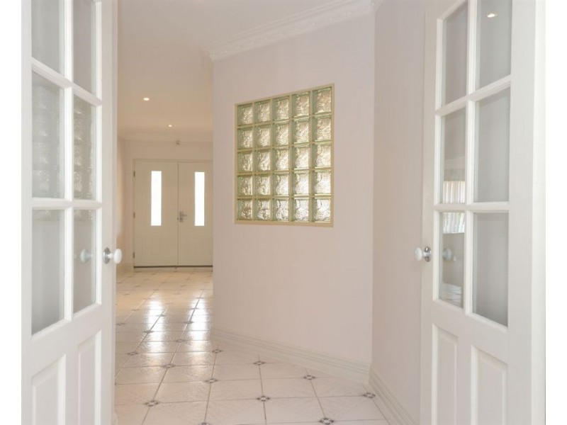 55 Ronsard Drive, San Remo WA 6210