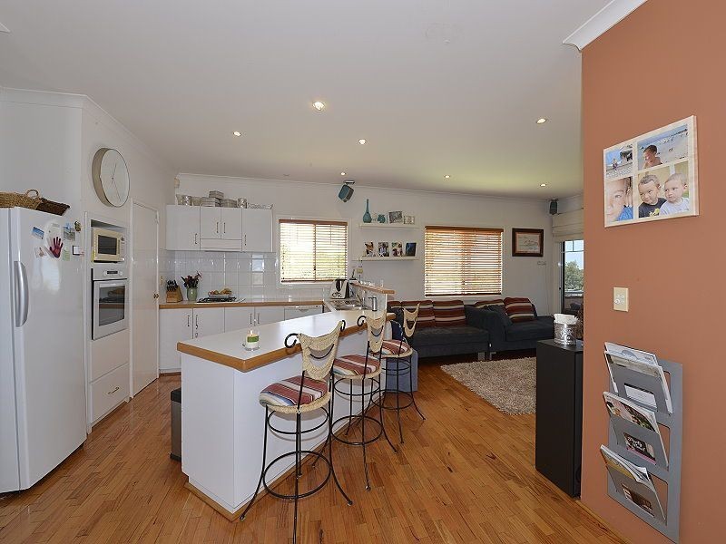 26 Yeedong Road, Falcon WA 6210