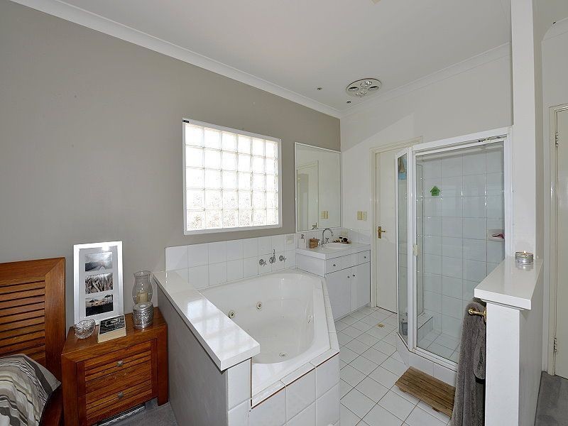 26 Yeedong Road, Falcon WA 6210