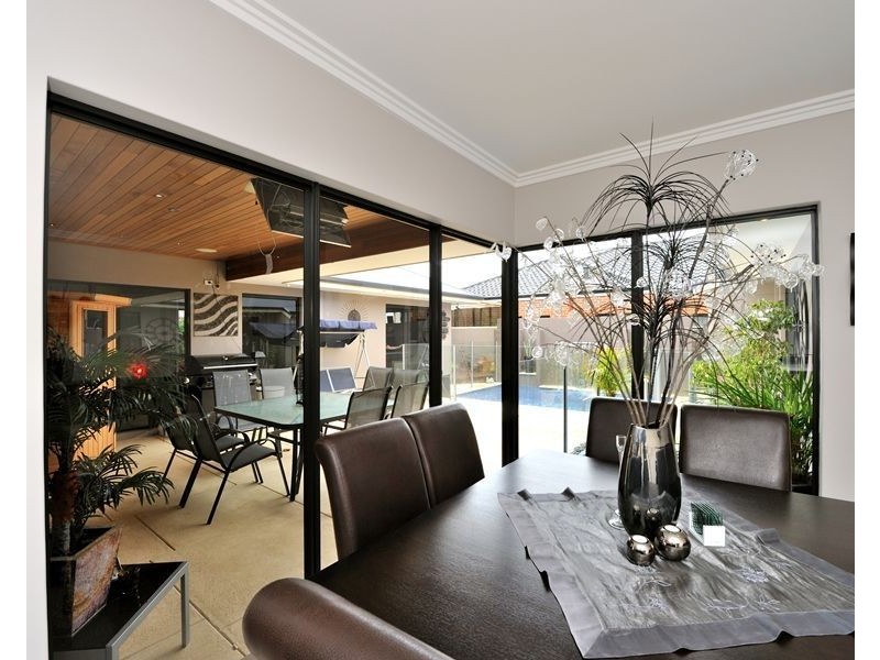 12 Cordia Way, Halls Head WA 6210