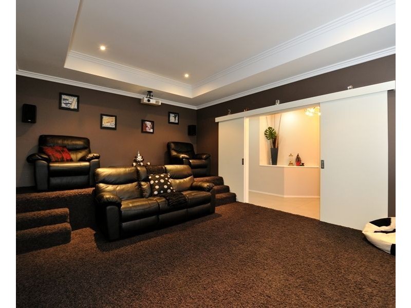 12 Cordia Way, Halls Head WA 6210