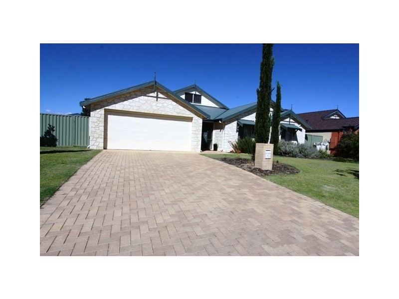 10 Jolly Rambler Turn, Ravenswood WA 6208