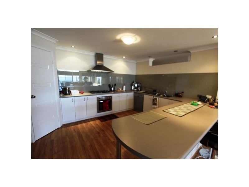 25 Estuary Heights, Mandurah WA 6210