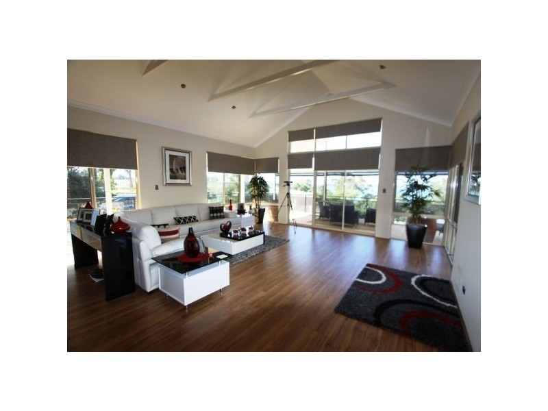 25 Estuary Heights, Mandurah WA 6210