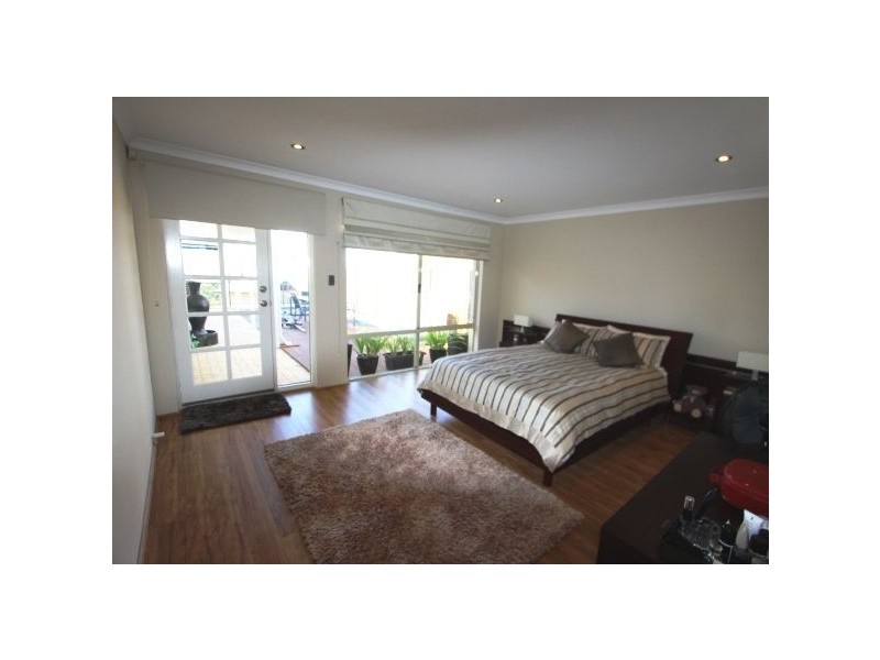 25 Estuary Heights, Mandurah WA 6210