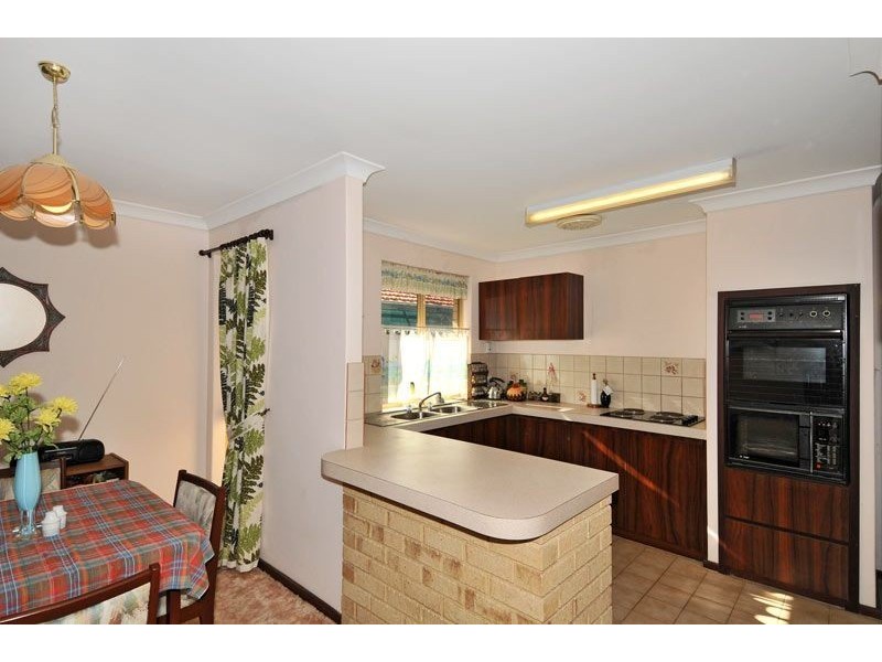 B/2 Yanmar Place, Mandurah WA 6210