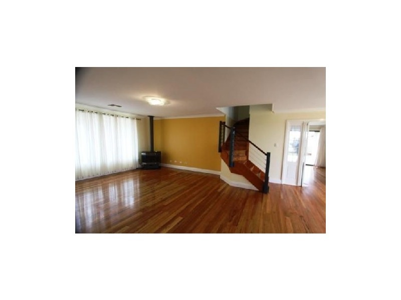 17 Onslow Court, Erskine WA 6210