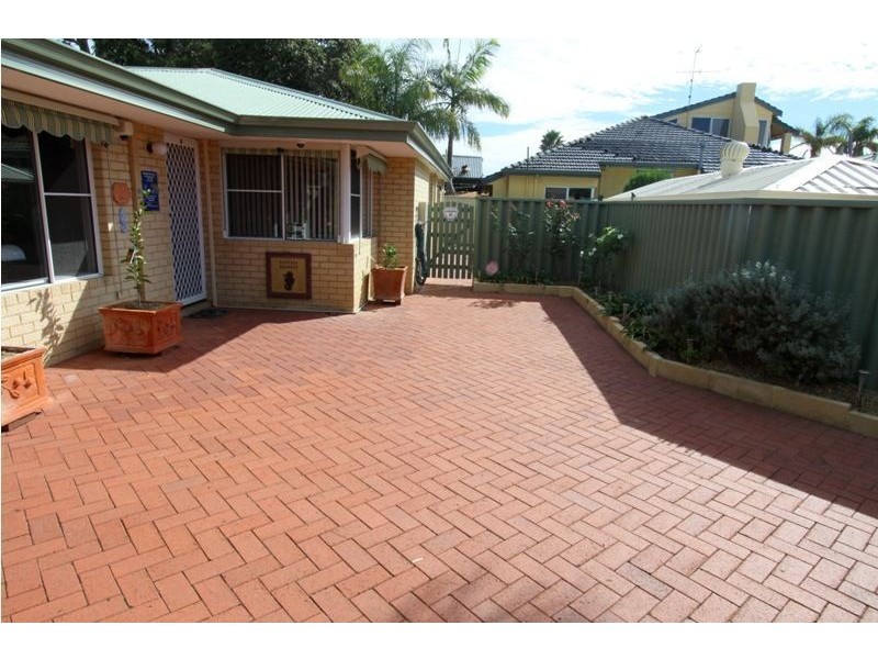 108b McLarty Road, Halls Head WA 6210