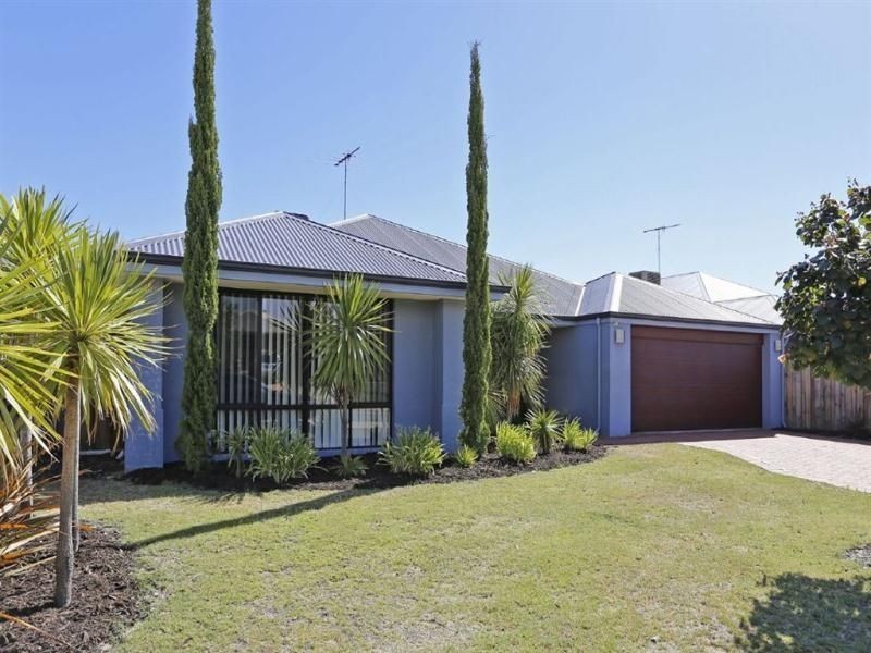 30 Seascapes Blvd, Halls Head WA 6210