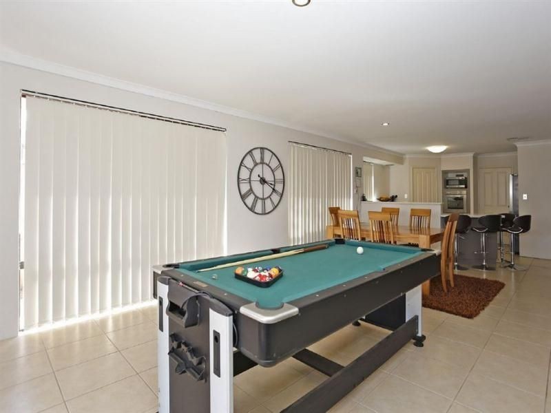 30 Seascapes Blvd, Halls Head WA 6210